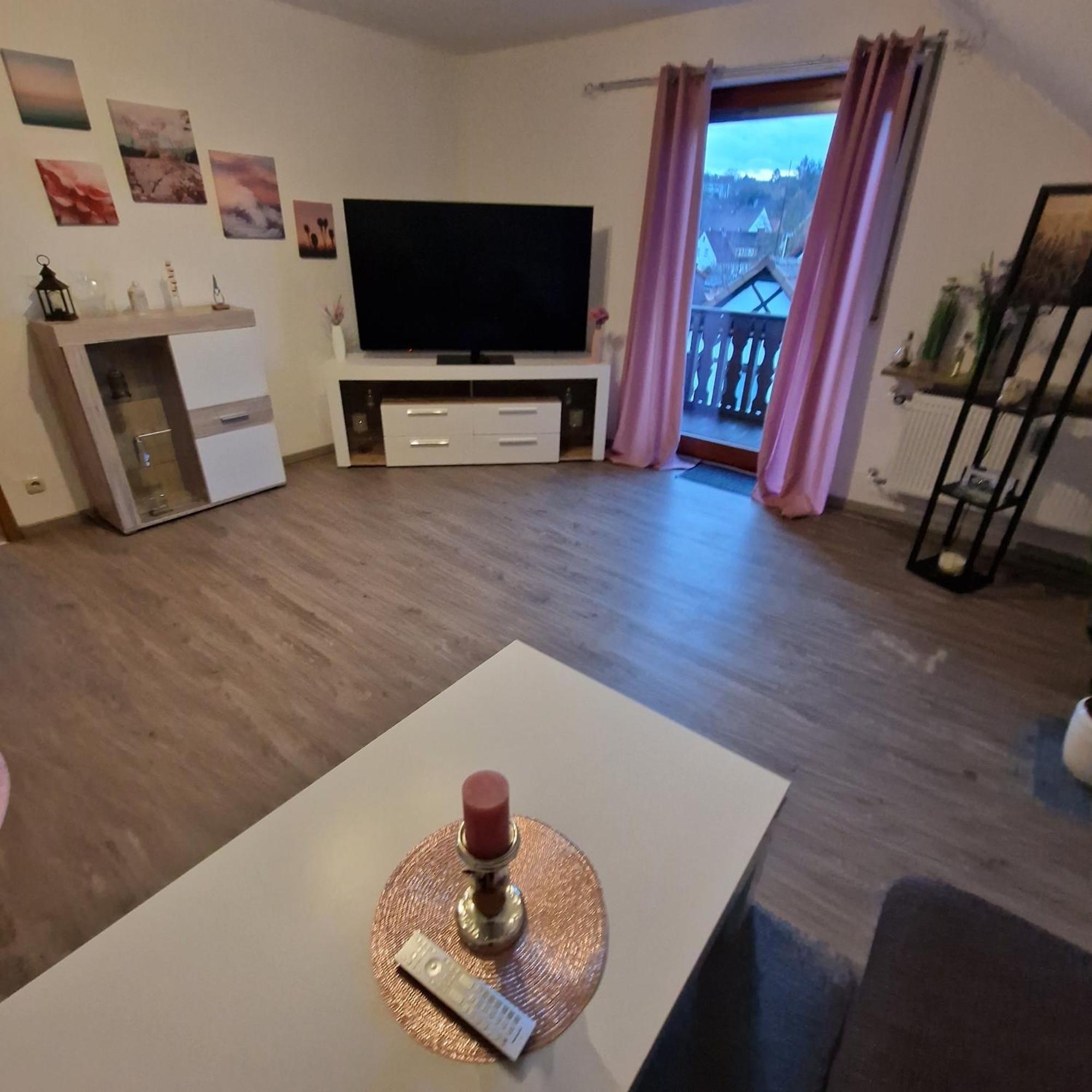 Fraenkisch Wohnen Bei Mela Apartamento Litzendorf Exterior foto